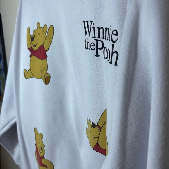 Disney Winnie the Pooh White Fleece Sweatshirt Women XL Crew Neck Long Sleeve - Picture 3 of 7
